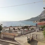 Marika Seaside Sea View, Parking & Near Daire Drasnice