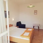 Daire Marika Seaside Sea View, Parking & Near